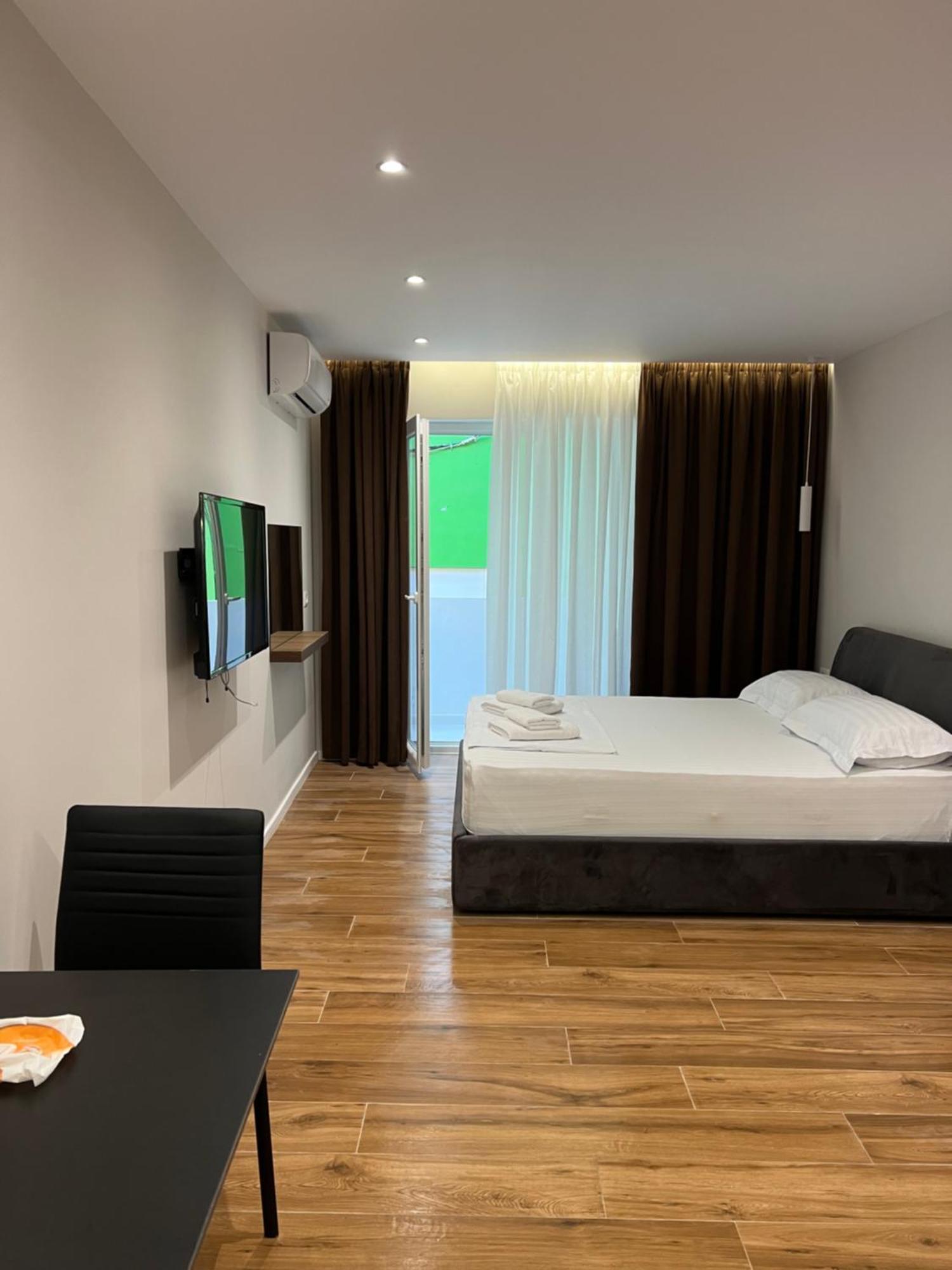 Tirana Central Stay מראה חיצוני תמונה